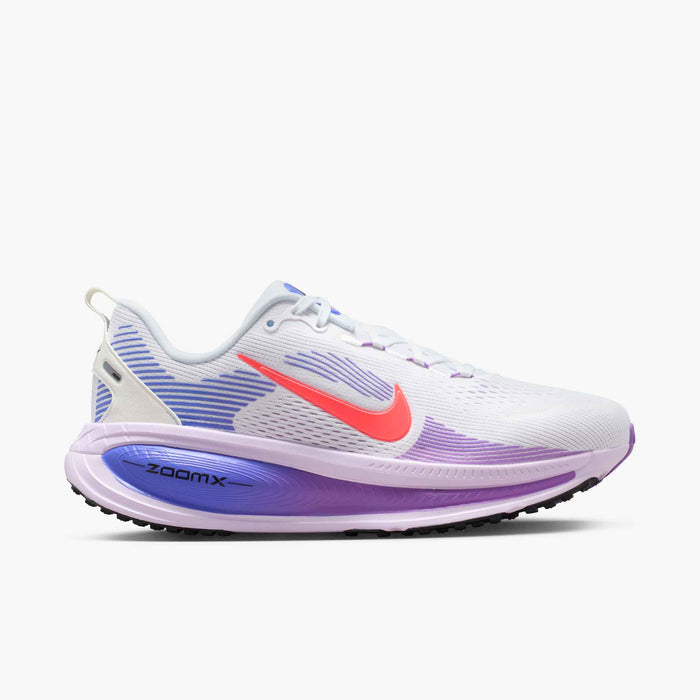 Nike Vomero 18 Shoes (Women's)