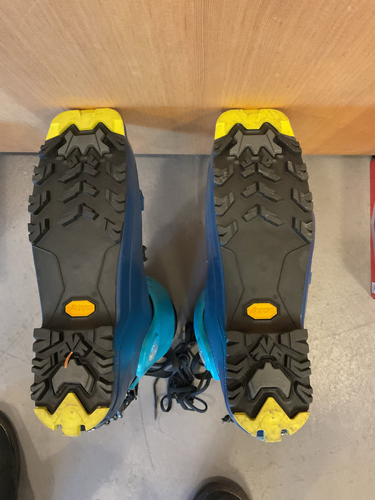 USED Technica zero tour scout W 26/26.5 303mm