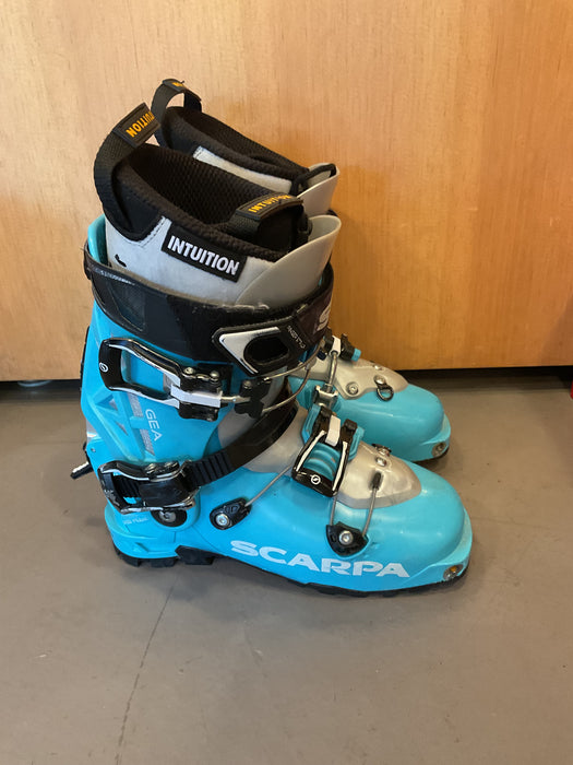 USED Scarpa GEA 23.0 271mm