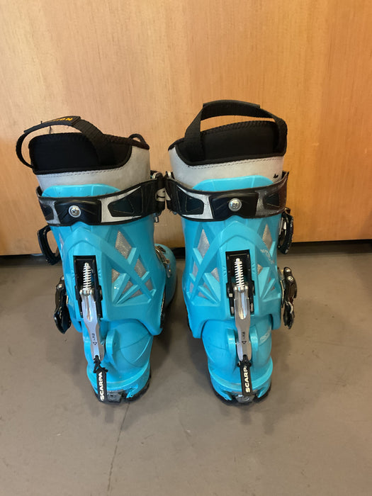 USED Scarpa GEA 23.0 271mm