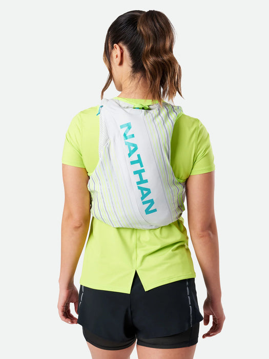Nathan Pinnacle FeatherLite Hydration Bag 1.5 L Beige Unisex Nathan Pinnacle FeatherLite Hydration Bag 1.5 L Beige Unisex